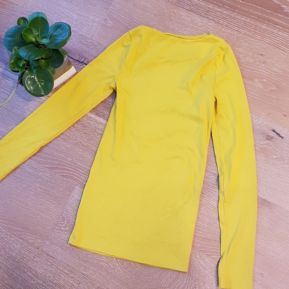 J. Crew perfect fit long sleeved tee S - Picture 4 of 6